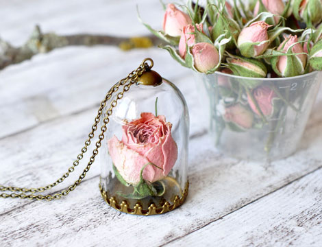 کاربرد سیلیکاژل برای گل جهت ساخت زیور آلات